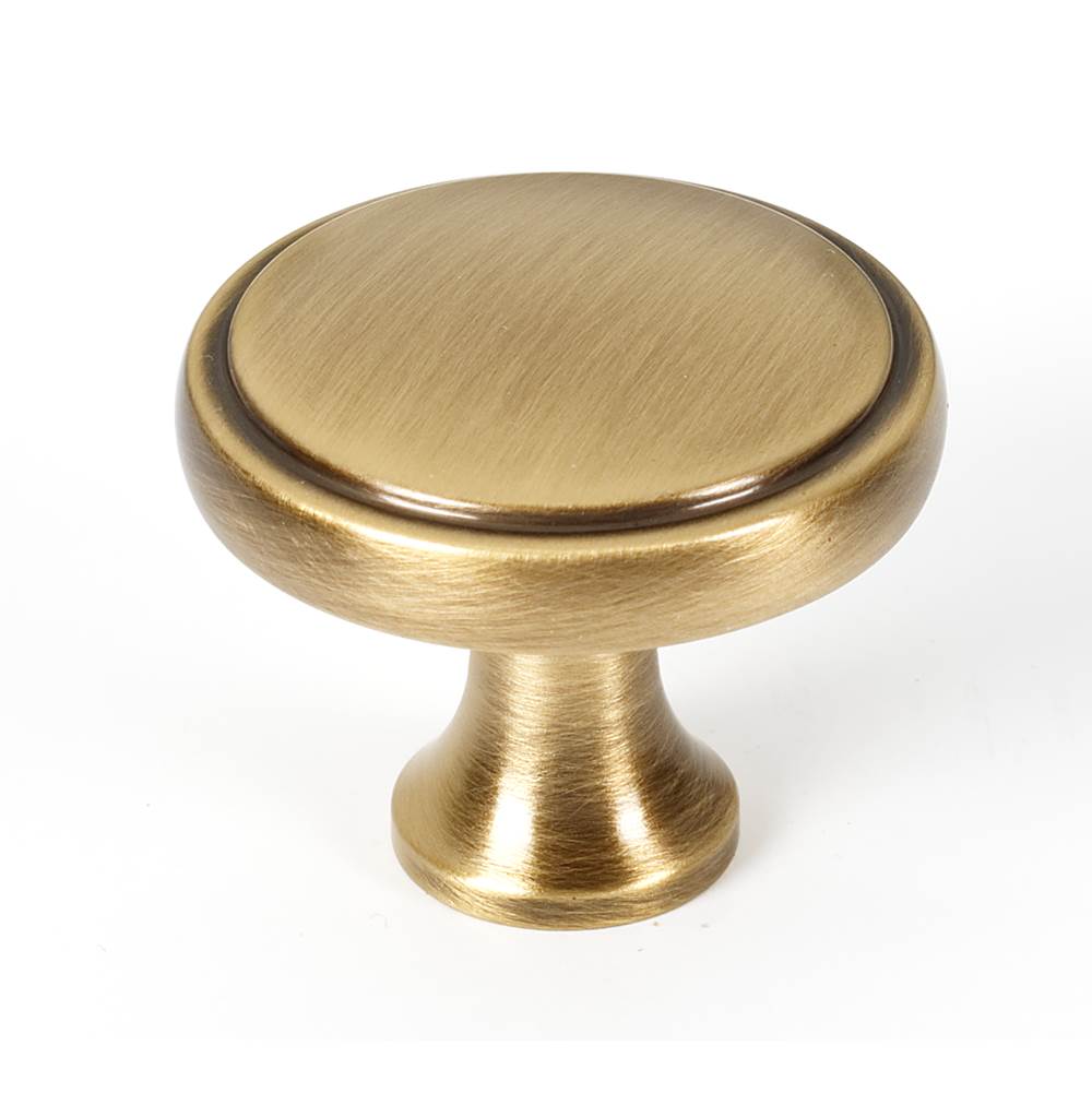 Royale 1-1/2" Knob in Antique English