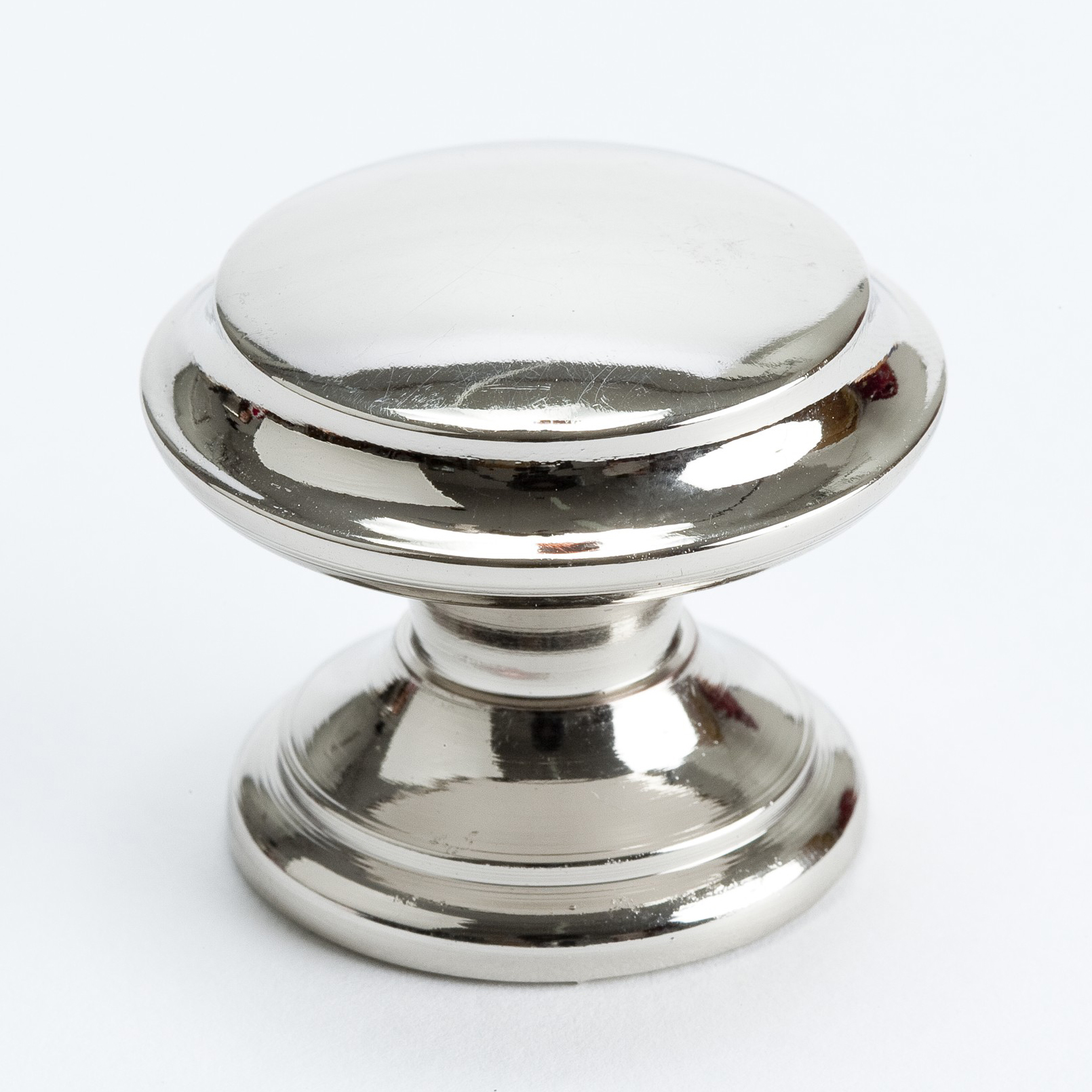 Designers Group 10 1-3/8" Round Knob in Polished Nickel