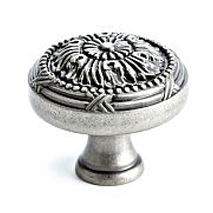 Toccata 1-1/2" Knob in Weathered Nickel