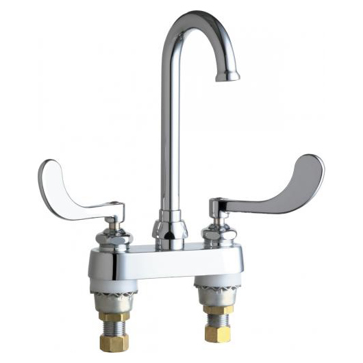 895 Series Manual Sink Faucet In Chrome
