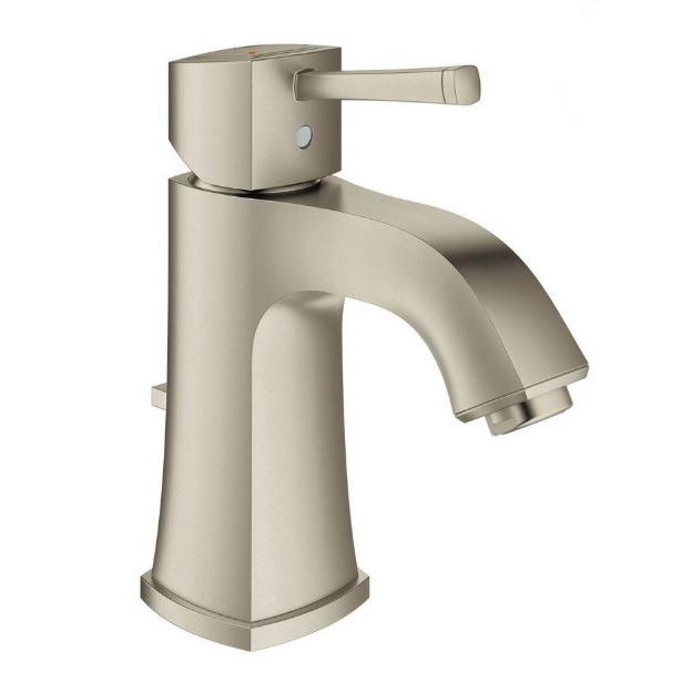 Grandera Single Hole Lavatory Faucet M-Size in Brushed Nickel