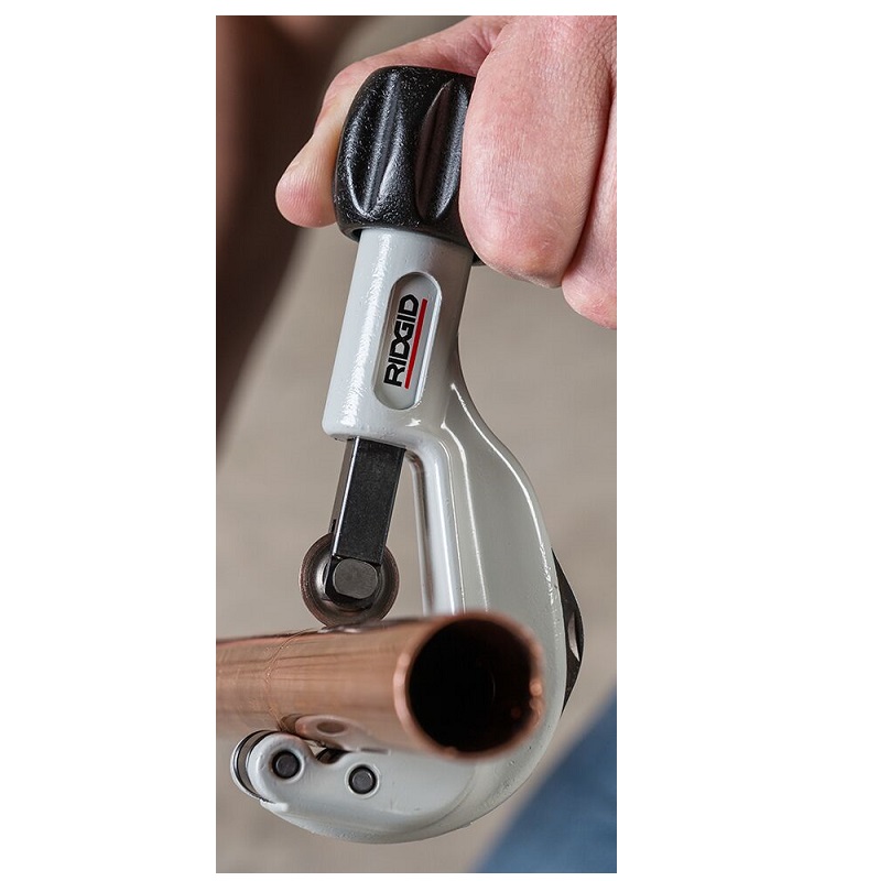 Constant Swing Tubing Cutter 1/4" to 1-1/8" Capacity Includes E-3469 Wheel for Aluminum & Copper Model 150-L 